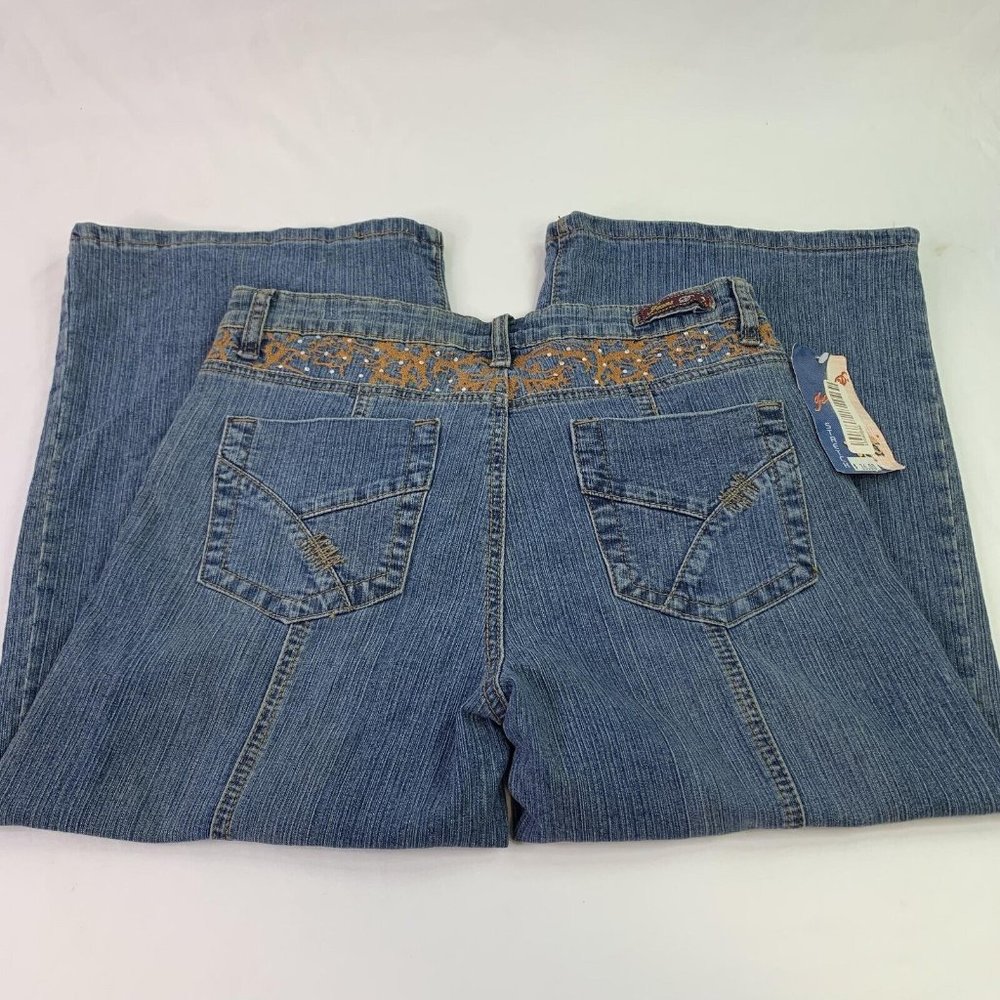 NWT Jeans D Classic Western Denim Relaxed Capri Embroidered Jeans Womens Size 9